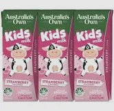 Australias Own Strawberry Flavoured Milk 200ml 6pk