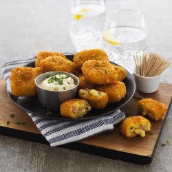 Family Farm Macaroni Cheese & Bacon Bites 500g